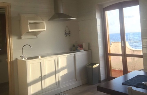 Annunziata Apartment | STELLA MARINA TERRACE ON THE BEACH