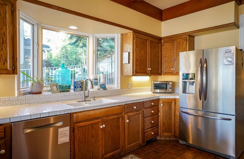 Hayden Lake House | Stellamar: Prime Hayden Lake Waterfront & Hot tub