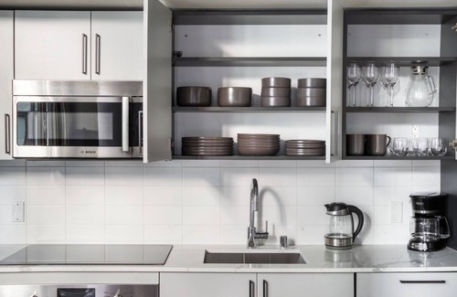 Belltown Apartment | Stellar Bell Town Studio w/Rooftop, nr Dining & Shops, by Blueground