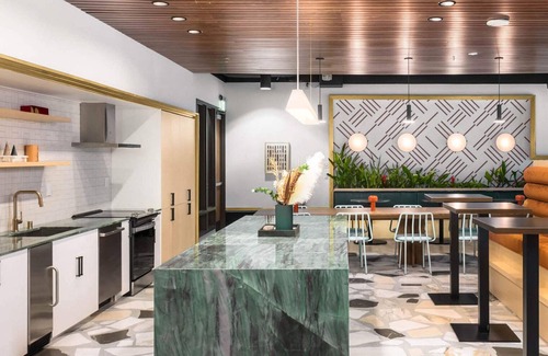 Belltown Apartment | Stellar Bell Town Studio w/Rooftop, nr Dining & Shops, by Blueground