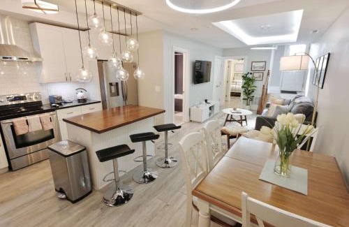 Petworth Apartment | Stellar Stay by Petworth Metro