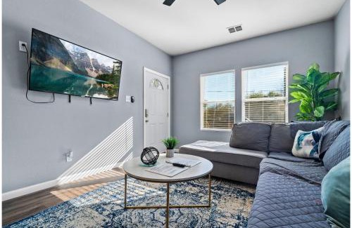 Denver Heights House | Step into Comfort in this 3BR2BA Downtown Retreat