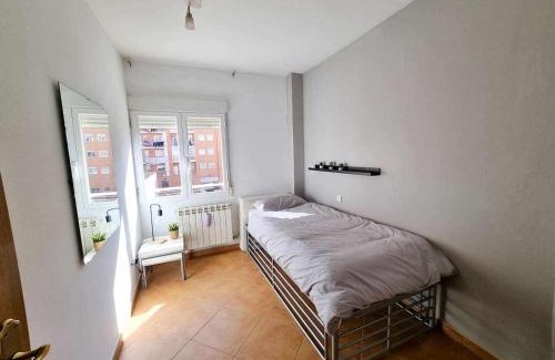 Barrio de Jesus Apartment | Step to El Pilar ComoTuCasa