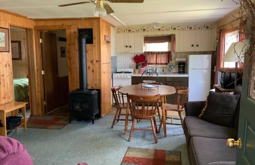St Germain Cabin | Stepaway Vacation Rentals -LCR#4