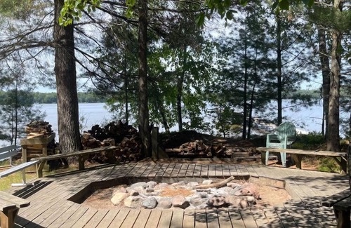 St Germain Cabin | Stepaway Vacation Rentals -LCR#4