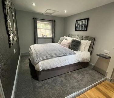 Lealholm House | Stepping Stones Cottage