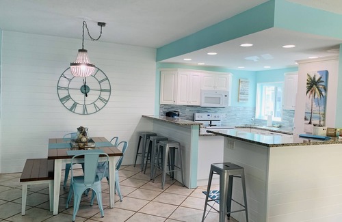 Siesta Key Condo | Steps away from the #1 beach! Spectacular views on the GIANT balcony!