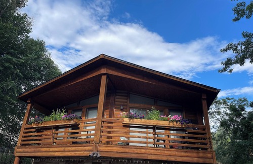 Lyons House | Steps from downtown Lyons and within 30 minutes from Estes Park or Allenspark.