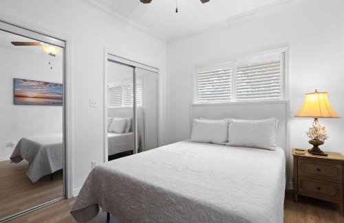 Long Beach Apartment | Steps from the Sand and Town Green - 2BR Coastal Retreat