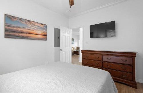 Long Beach Apartment | Steps from the Sand and Town Green - 2BR Coastal Retreat