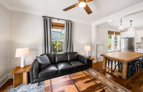 Historic Downtown Apalachicola Apartment | Steps to Battery Park and Water, King Bedroom, Newly Renovated Historic Property