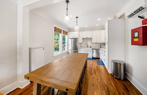 Historic Downtown Apalachicola Apartment | Steps to Battery Park and Water, King Bedroom, Newly Renovated Historic Property