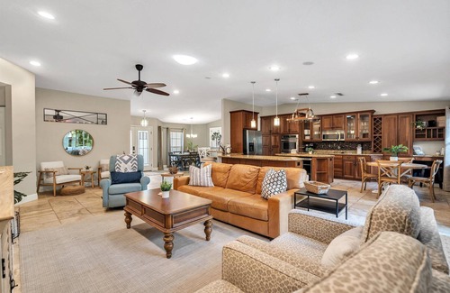 Whitfield House | Steps to Bay | Pool & Gourmet Kitchen