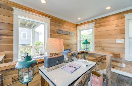 Emerald Isle House | Steps to Beach Bright Emerald Isle Retreat