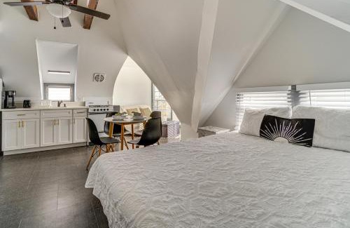 North End Apartment | Steps to Beach Couples Retreat in Ocean City!