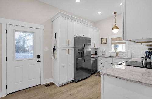 Midtown Apartment | Steps to Overton Square | 100 Yr Old Historic Apt