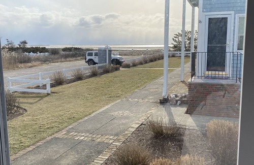 Chatham Condo | Steps to Private Association Beach. End Unit Condo at Outermost Harbor.