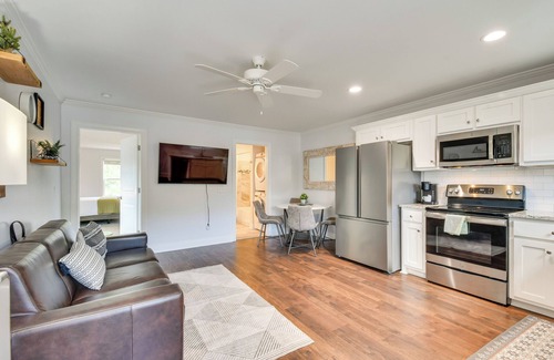 Helen Condo | Steps to River + Shops: Downtown Helen Retreat!