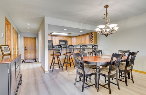Grand Lake Condo | Steps to Shadow Mountain Lake: Grand Lake Condo