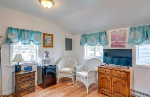 Surf City House | Steps to Surf City Beach Pet-Friendly Cottage!