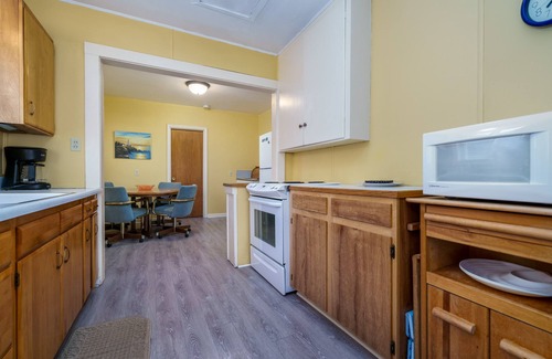 Rockaway Beach House | Steps to the Beach, Charming Oceanfront Bungalow with Deck and Ocean Views