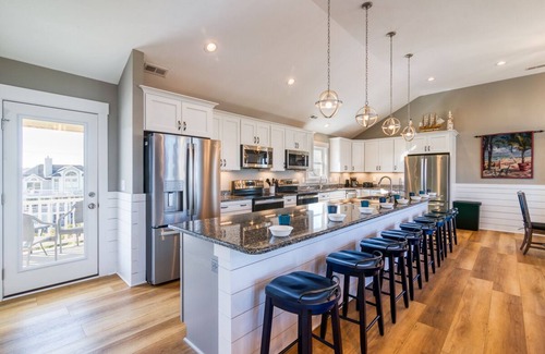 Pine Island House | Steps to the beach and loads of community amenities in Pine Island!