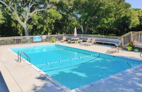 Pine Knoll Shores House | Steps to the beach! Hear the waves & feel the breeze! Your home away from home!