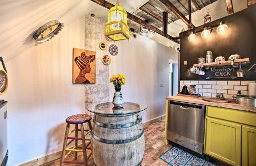 Sturgeon Bay Apartment | Steps to Waterfront and Dtwn Sturgeon Bay Escape!