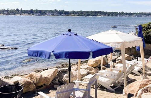 Groton House | Steps to Waterfront Golf! Your Own Backyard Private Beach w/Loungers & Umbrellas