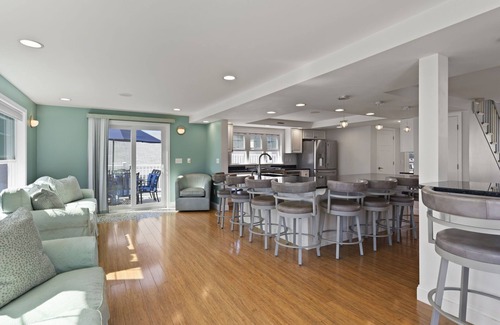 Wells Beach House | Steps to Wells Beach! Booking June, Summer 2025, Fall, Thanksgiving,KPortPrelude