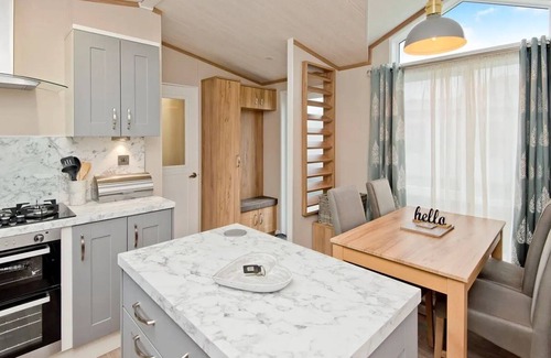 St. Andrews Cottage | Stewarts Resort Lodge 24 - a lodge that sleeps 4 guests in 2 bedrooms