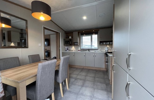 St. Andrews Cottage | Stewarts Resort Lodge 54 - a lodge that sleeps 4 guests in 2 bedrooms