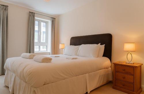 Tower Hill Apartment | Still Life Tower Hill Executive