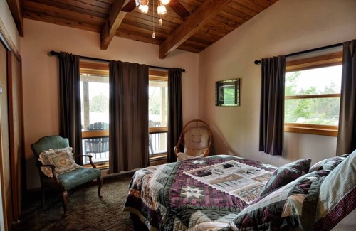 Clam Lake House | Stillwater Lodge-Buffalo Lake
