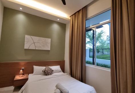 Kota Tinggi District Villa | Stillwater Retreat in Desaru