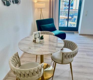 Briesnitz Apartment | Stilvolles City-Apartment Dresden-Cotta mit Balkon