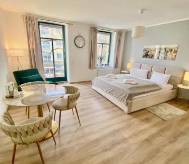 Briesnitz Apartment | Stilvolles City-Apartment Dresden-Cotta mit Balkon