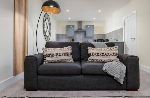Stirling Condo | Stirling's Hidden & Tranquil Studio Apartment