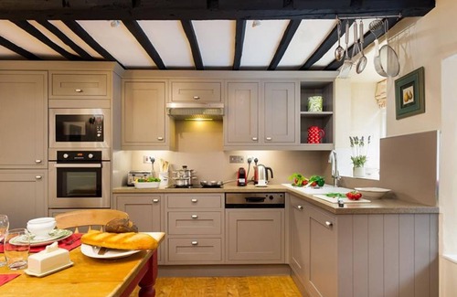 Grasmere Cottage | STONE BECK, pet friendly, with a garden in Grasmere