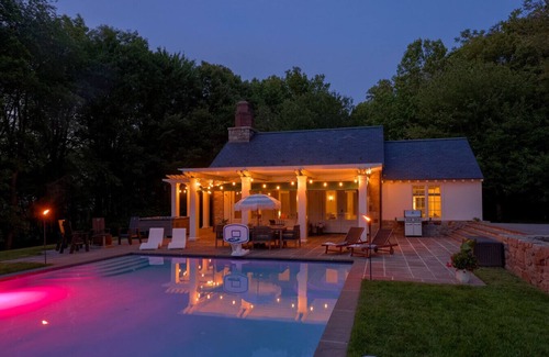 Wrightsville Cottage | Stone Cottage at Roundtop Estate couples Retreat