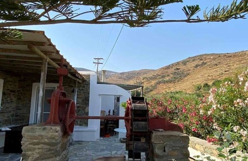 Tinos Town Cottage | Stone cottage with yard
