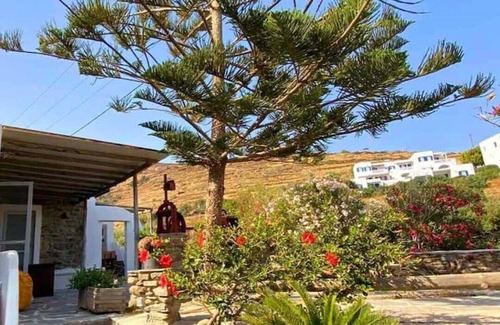 Tinos Town Cottage | Stone cottage with yard