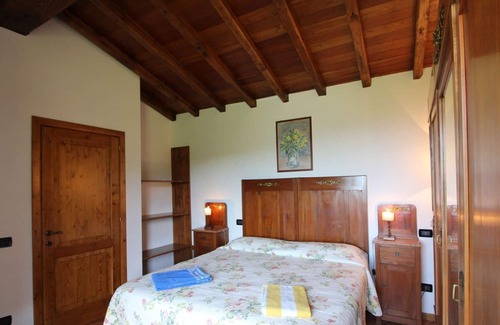 Papiano di Stia Villa | Stone country house in a panoramic position overlooking the Casentino Valley, 2 bedrooms, 2 bathroom