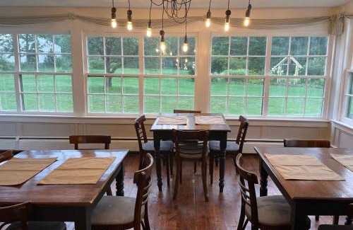 Chester Bed & Breakfast | Stone Hearth Inn and Eatery