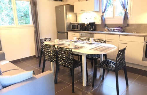 Bonifacio House | stone house in Bonifacio Parmentile