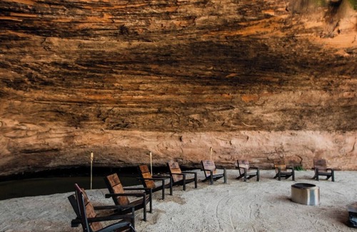 Kanab Apartment | Stone House Suite with private bathhouse
