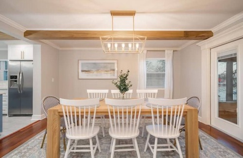 Rockwell House | Stone Manor - Lake Front - Huge Outdoor Space- BBQ