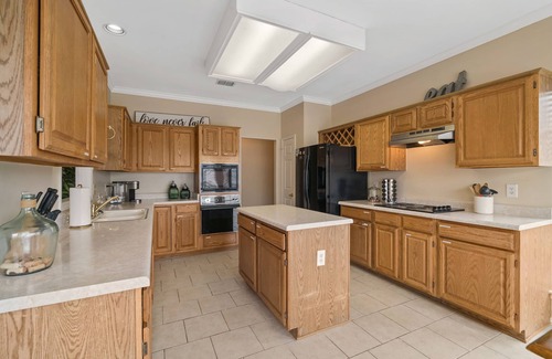 Stone Oak House | Stone Oak Oasis with Pool, Patio and Grill!
