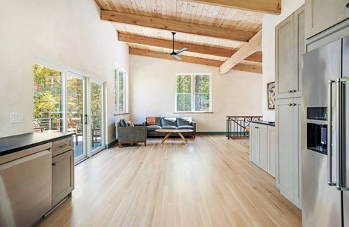Marrowbone House | Stone Perch Getaway NW Nashville