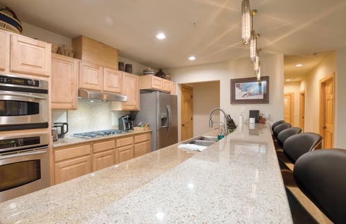 Kirkwood Condo | Stone Suite Aspen Ski Condo in Kirkwood #111 B